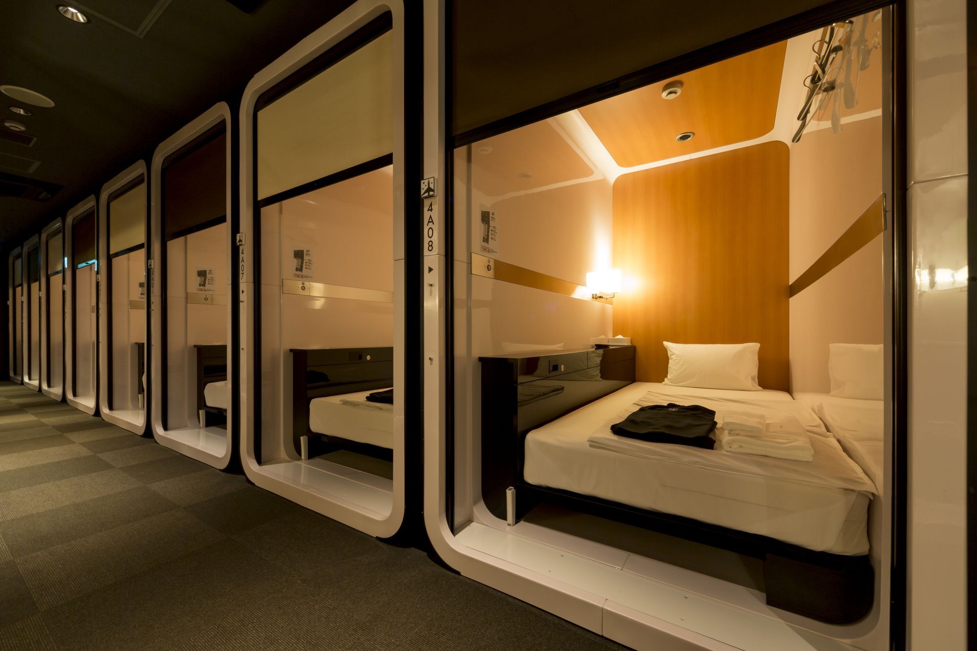 First Cabin Нагасаки Экстерьер фото