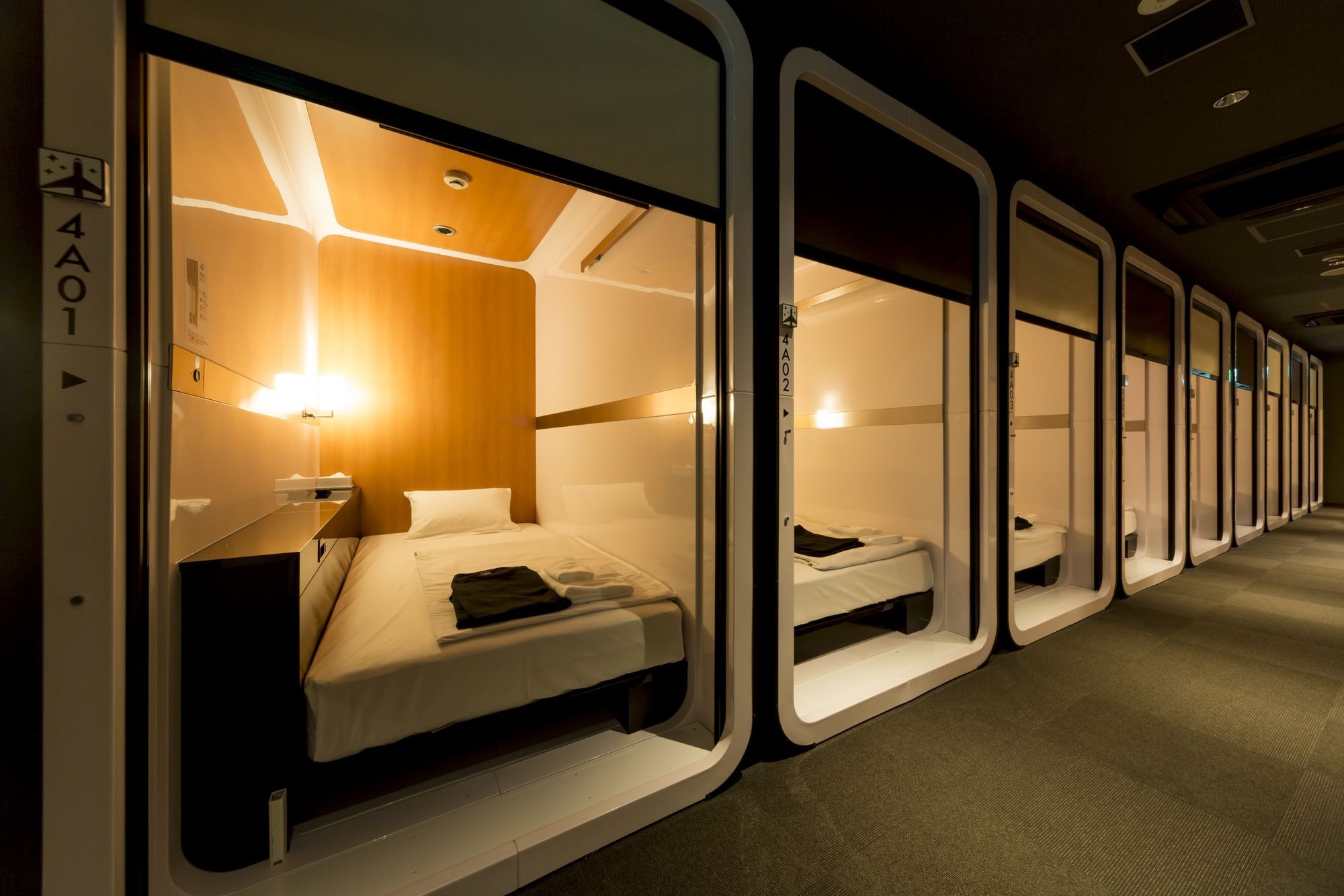 First Cabin Нагасаки Экстерьер фото